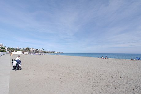 Nye off plan Leiligheter til salg La Cala de Mijas beach view